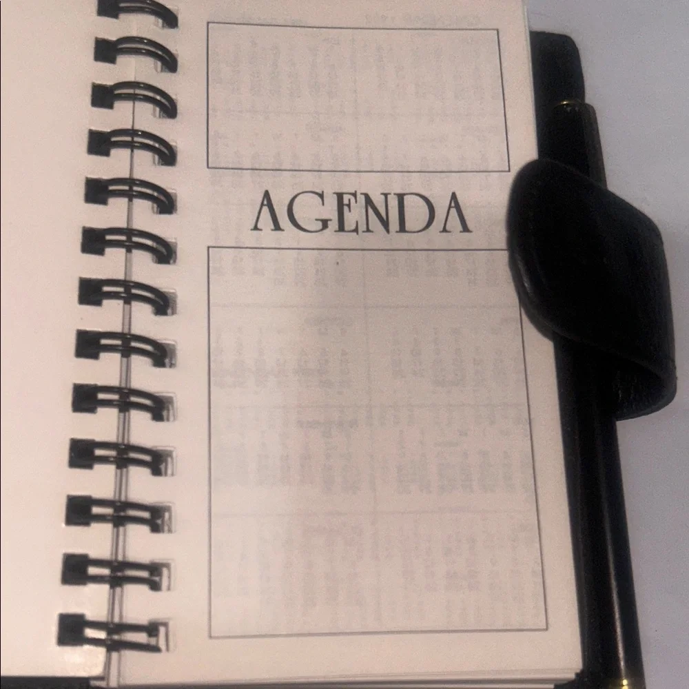 Mundi Black Leather Binder with Gold Accent